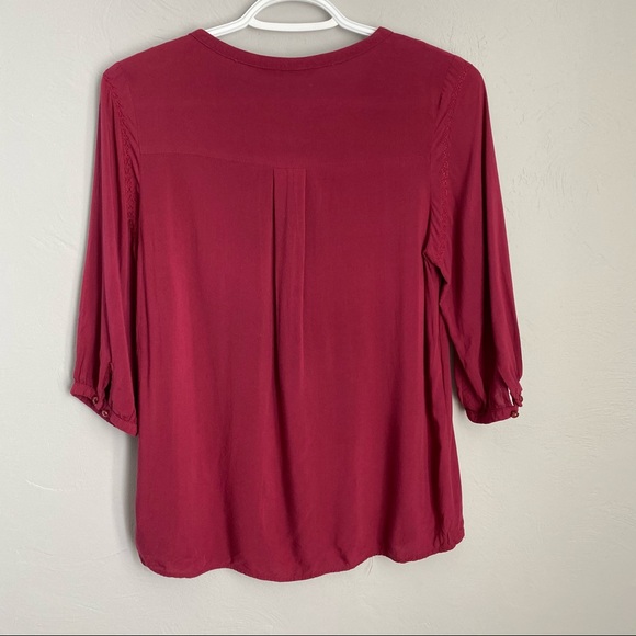 SAMLIN Red Blouse with Embroidered Design Buttoned 3/4 Sleeves - Picture 5 of 12
